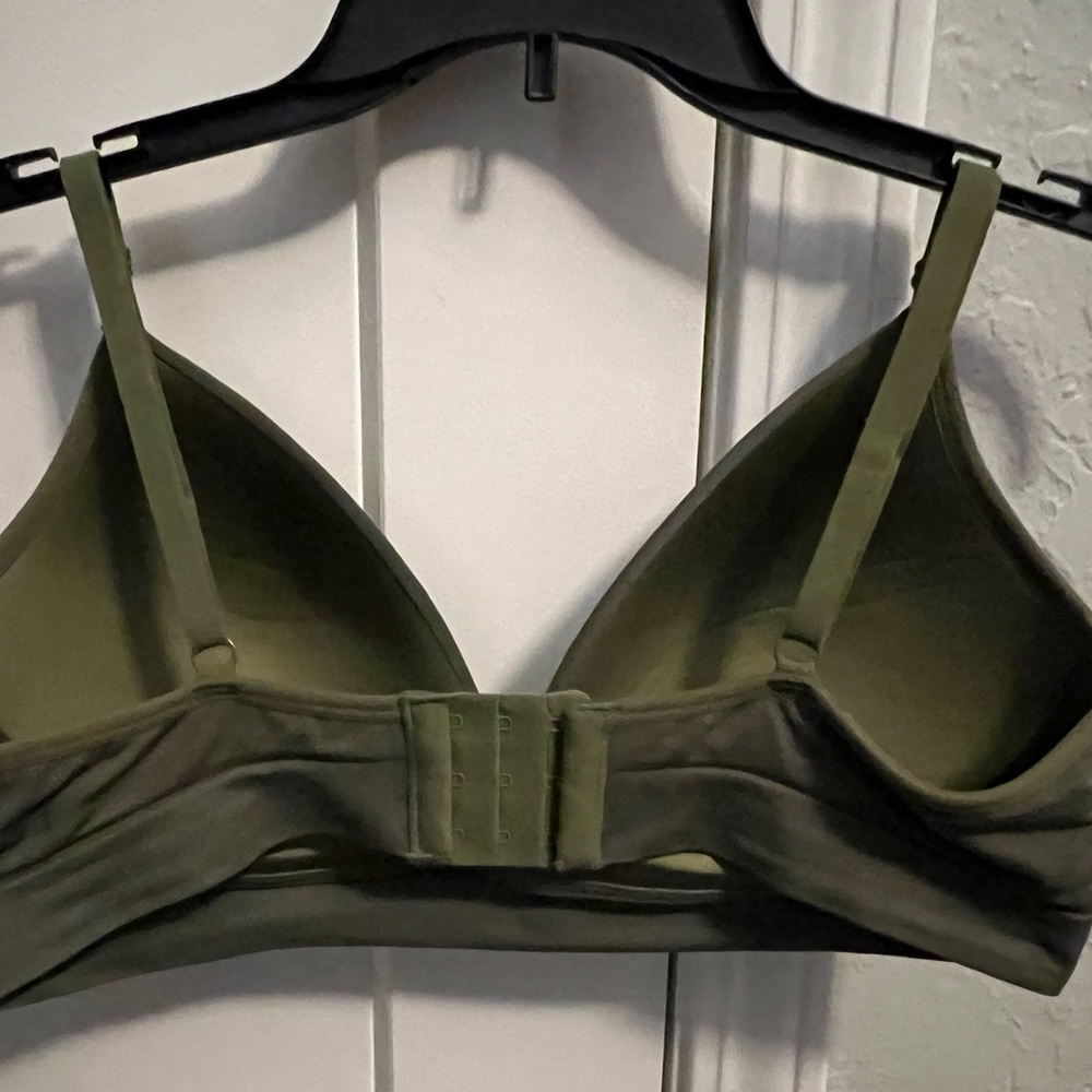 Third Love Seamless Wireless Bra. - image 2